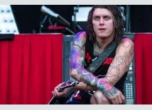 Фото Ben Bruce покинул ASKING ALEXANDRIA
