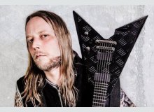 Фото Jesper Strömblad и его Cort