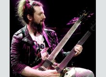 Фото BUMBLEFOOT о своем любимом соло