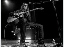 Фото Рон “Bumblefoot” Тэл - новый артист Cort