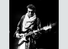 Фото Bombino: борец за свободу с гитарой