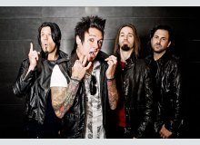 Фото PAPA ROACH целиком исполнят "Infest"