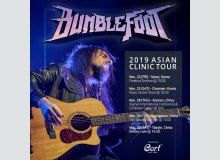 Фото ‘Bumblefoot’ отправляется в Asian Clinic Tour